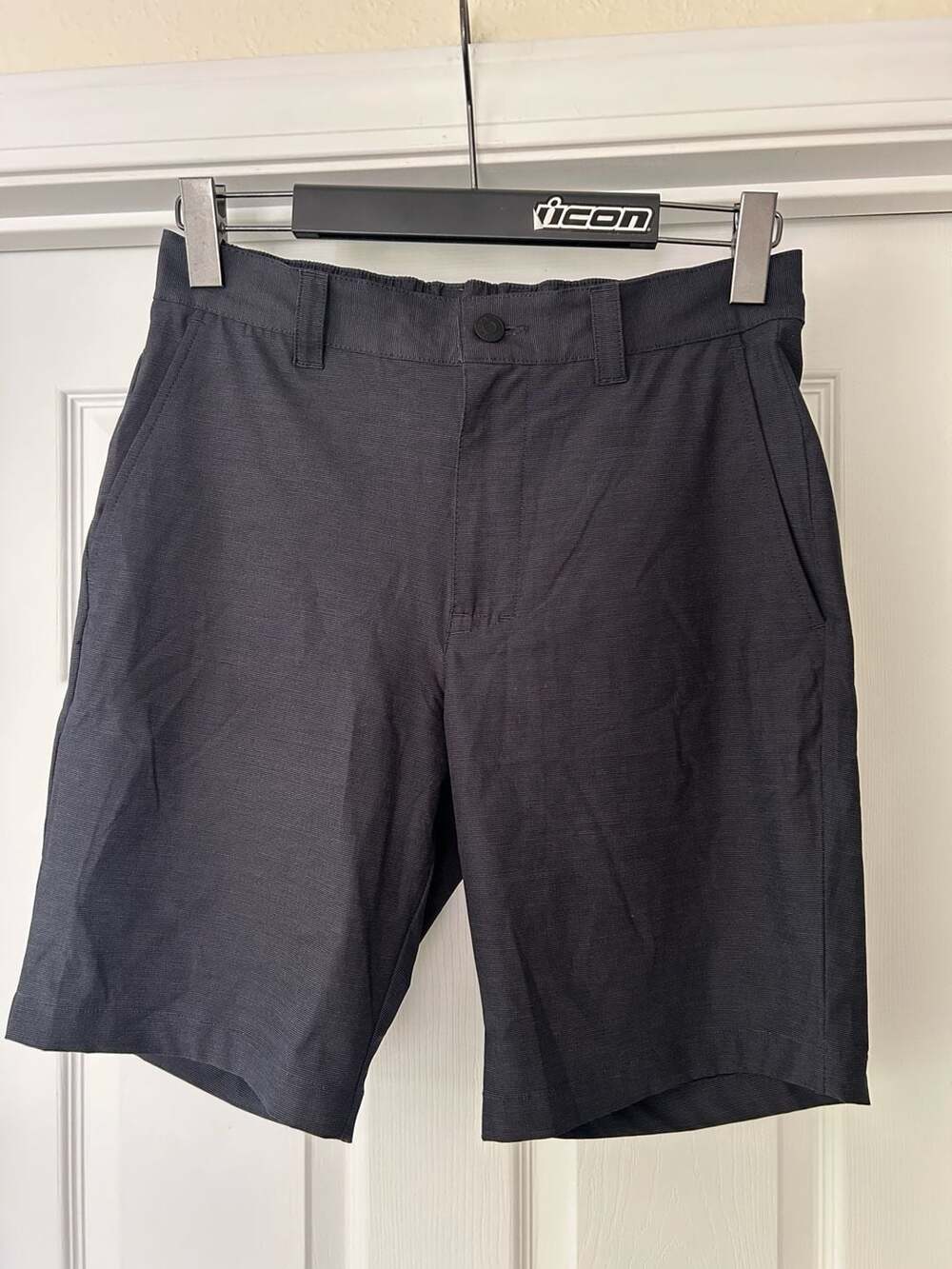 Banana Republic Elastic Waist Performance Shorts Size 30